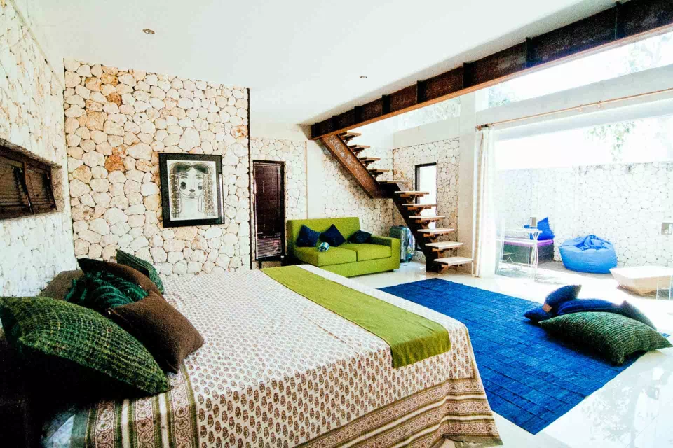 Outer Reef Accommodation