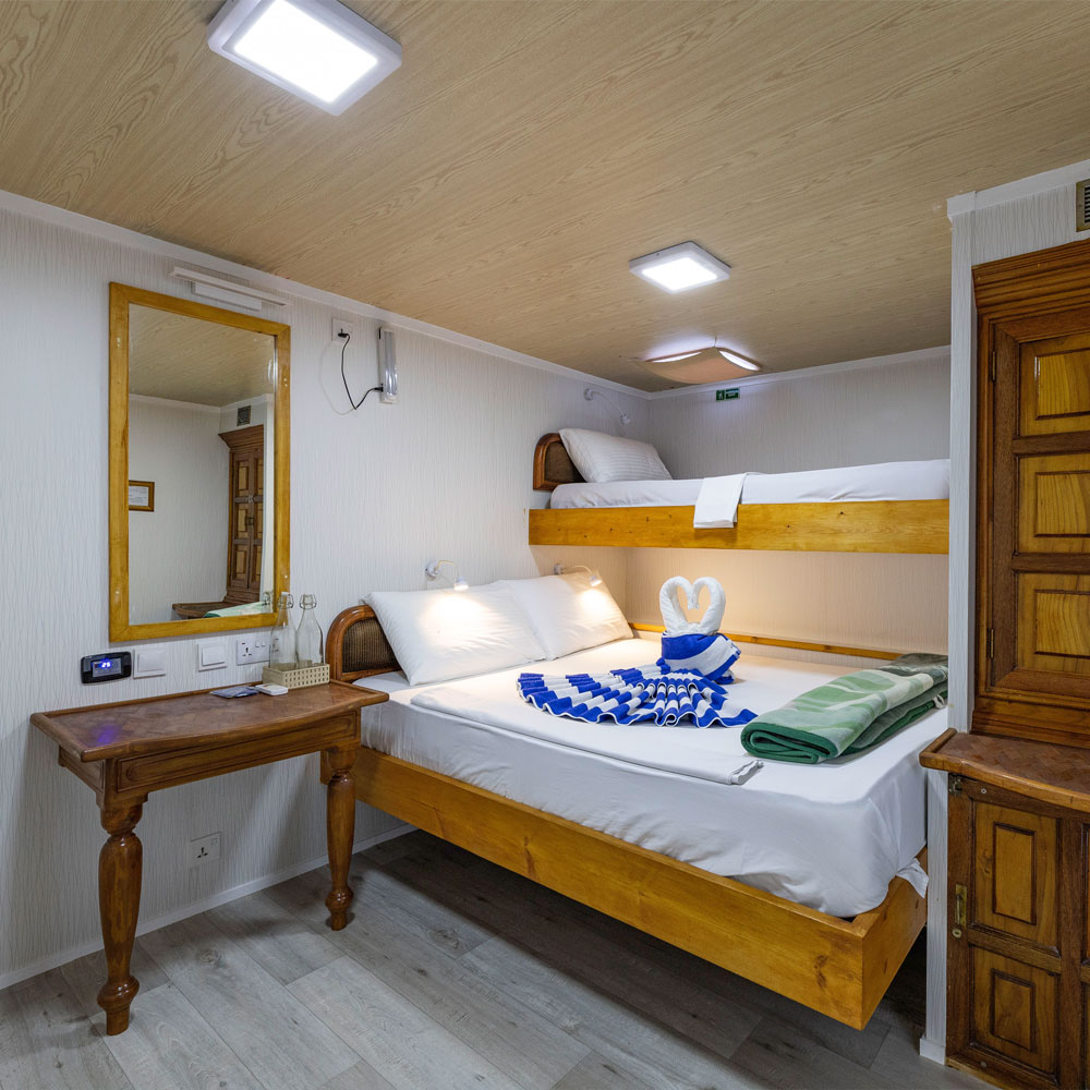 Boat trip Maldives Bedroom