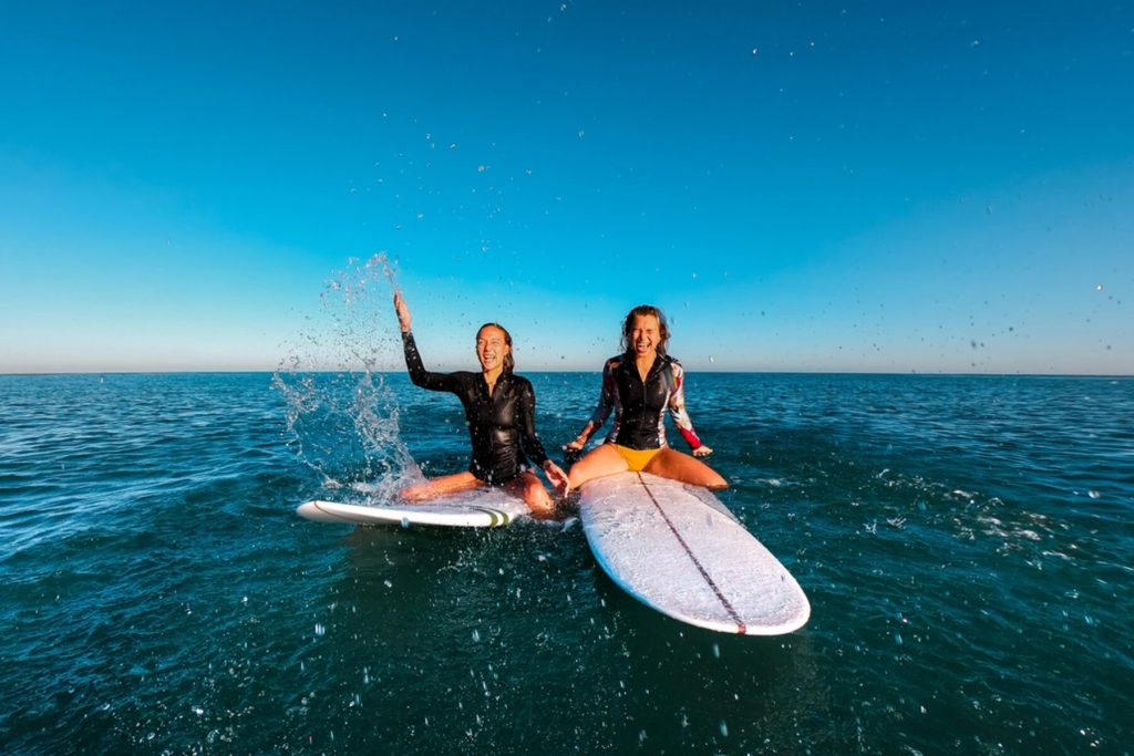 csm_Pure_Puressurfcamps_surfcamp_surfen_moliets_shortboard_longboard_lernen_frankreich-happy_b733fb6159