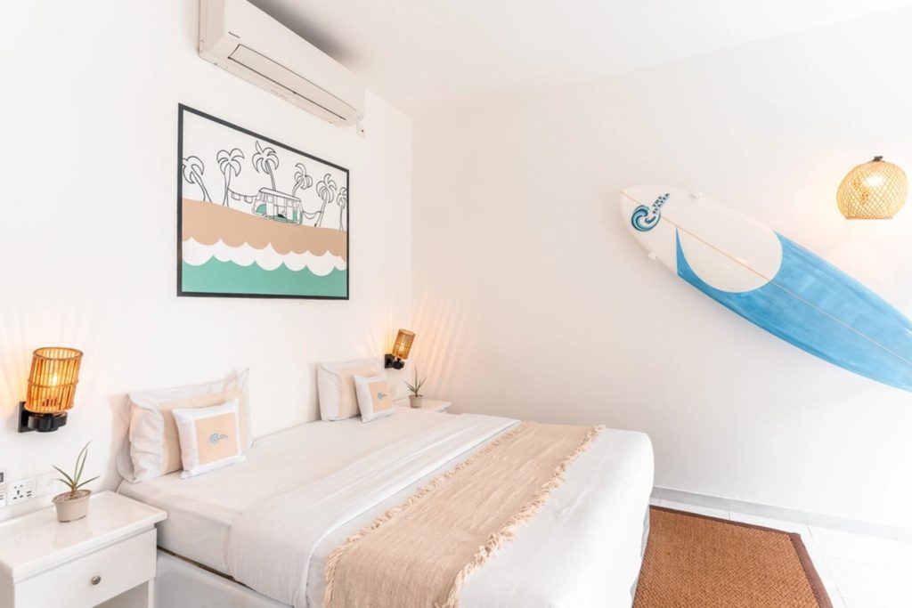 csm_pure-surf-camps-sri-lanka-surfcamp-lifestyle-surf-6_3d2ea906f0_1