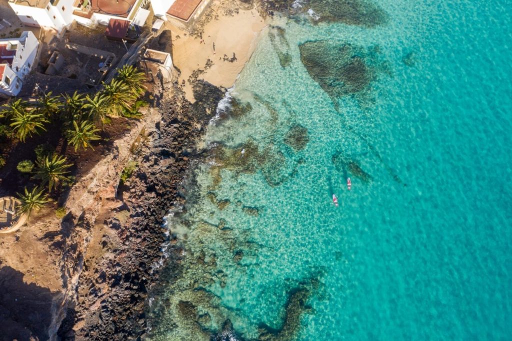 csm_puresurfcamps-kanaren-fuerteventura-canaries-surfcamp-pure-lifestyle-surf-lodge-surflodge-sup.klippe-ha__user_d1be32cc93