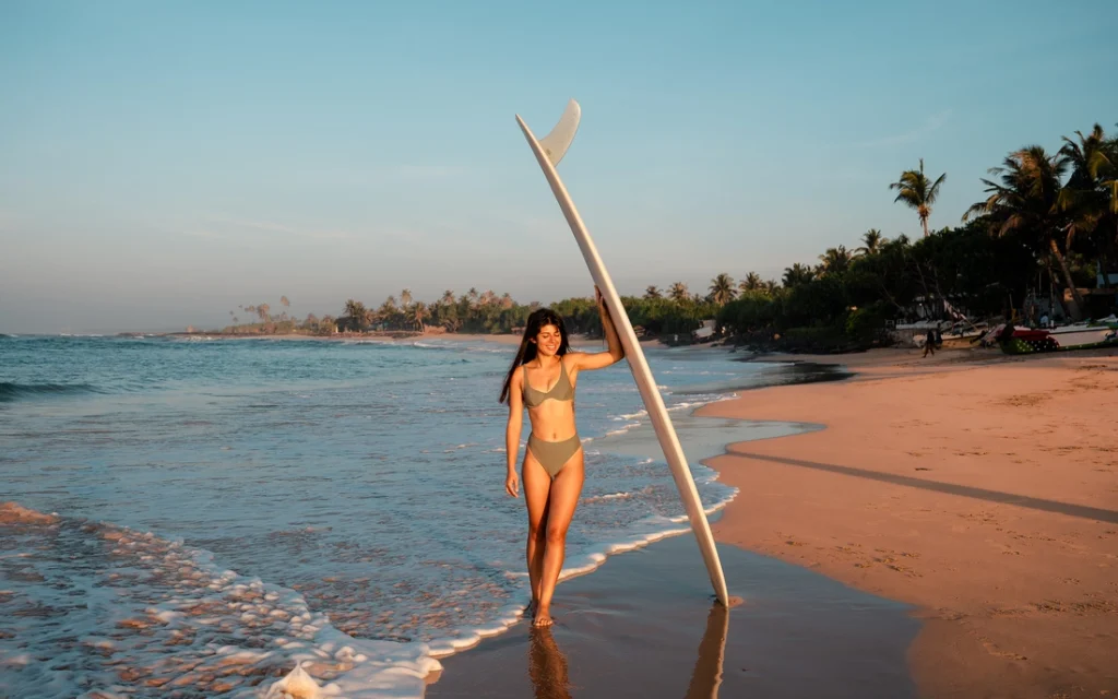 csm_srilanka_surfcamp_beachfront_surfcamps_puresurfcamps_surfing_surflifestyle_surfing-04915_2ccbab48a8
