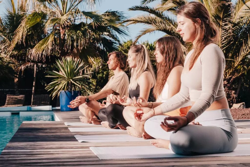 csm_wellenreiten-guiding-puresurfcamps-surf-wellen-surfschule-anfaenger-fortgeschritten-lesson-unterricht-kurs-intermediate-advanced-fuerteventura-canaries-kanaren-surflodge-2179_4fd1f4dd74