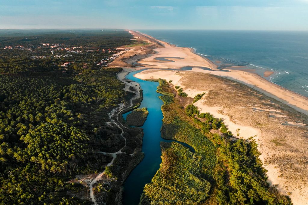 france-new-puresurfcamps-frankreich-24-plus-surfcamp-moliets