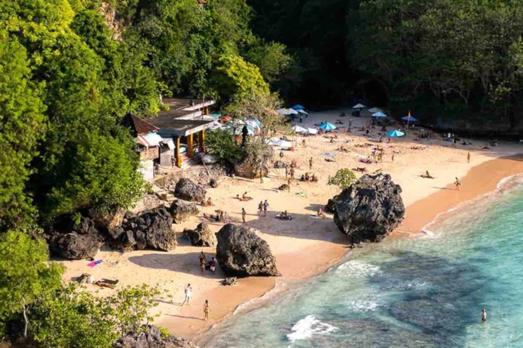 img-padang-padang-bali-surf