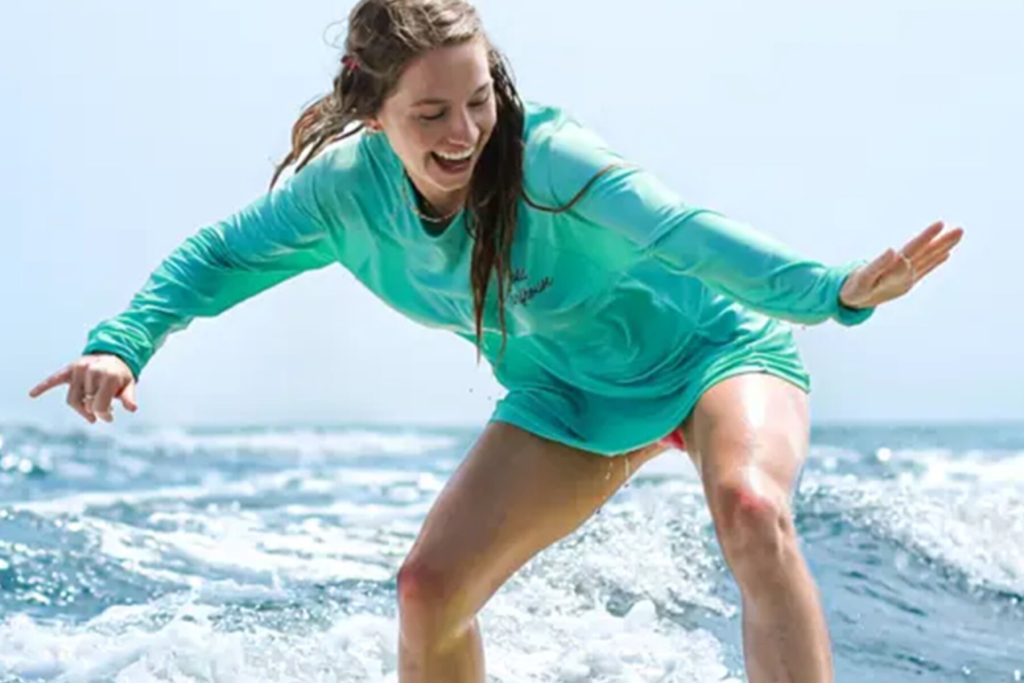 img-surf-camp-feature