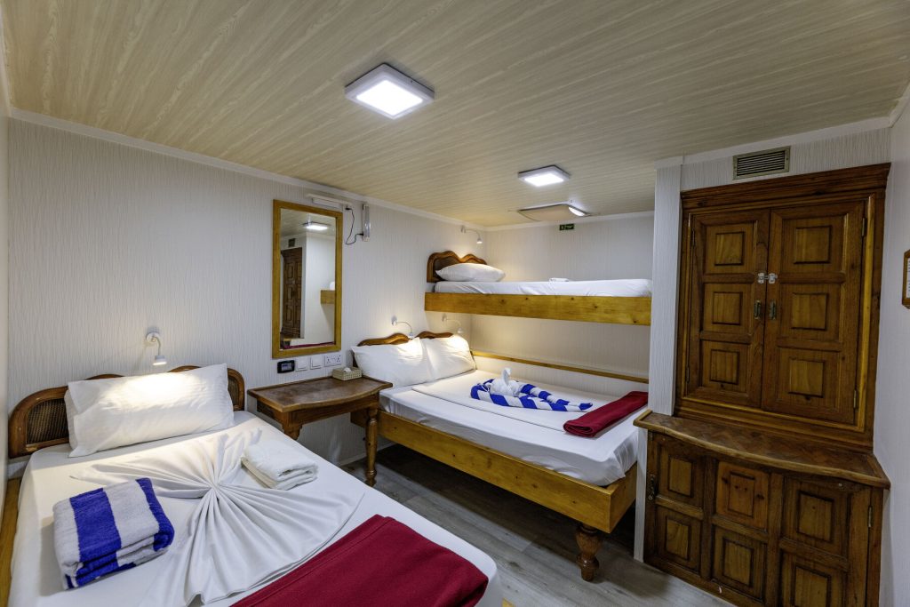 maldives-triple-room