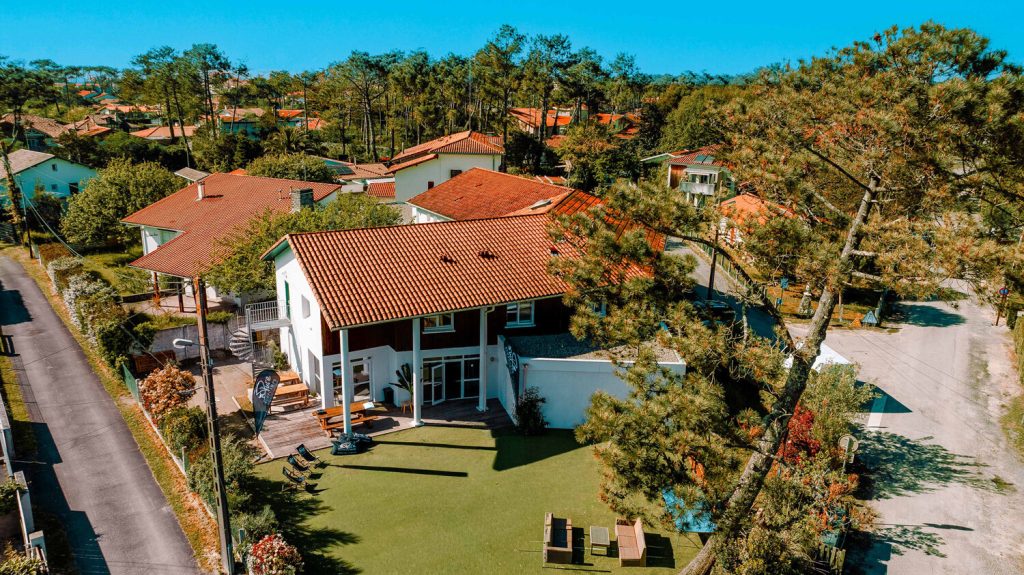 surfcamp-hostel-vieux-boucau-drohne-overview
