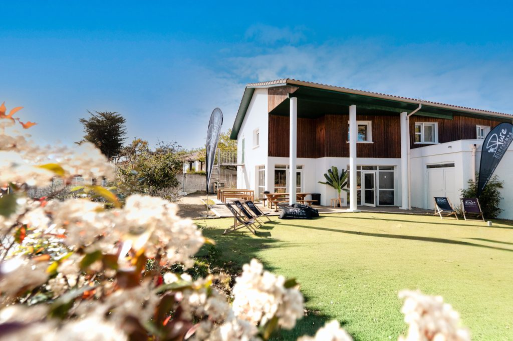 surfcamp-hostel-vieux-boucau-header