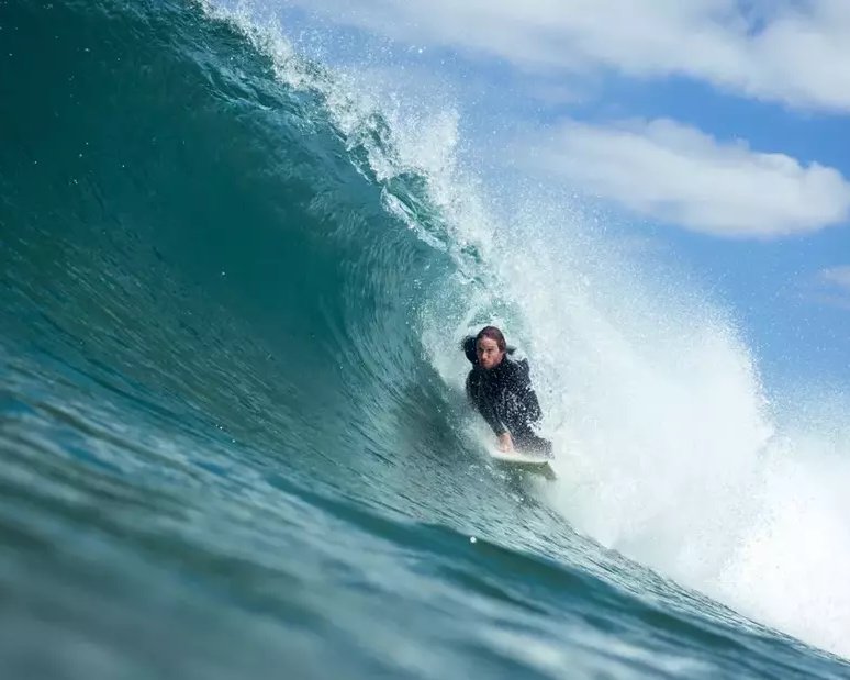 csm_puresurfcamps-pure-surfcamp-moliets-frankreich-surflehrer-adrian_e86898ead1-5x4
