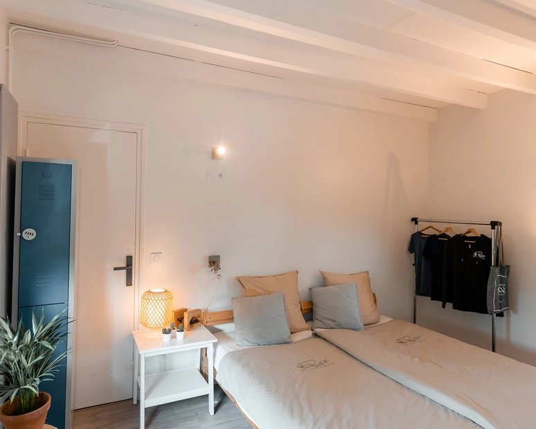 csm_surfcamp-seignosse-doppelzimmer-bad_099ace8b8f-5x4