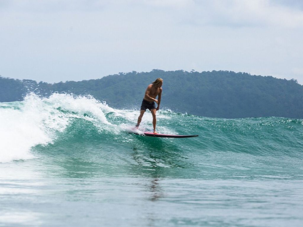 Mojosurf_lombok_camp