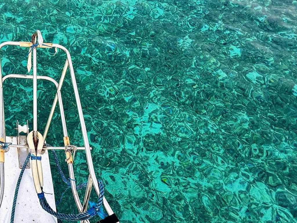someone tell barry we’re livin@mojo.surf #surftrip #surfcamp #indonesia #nusalembongan (2)